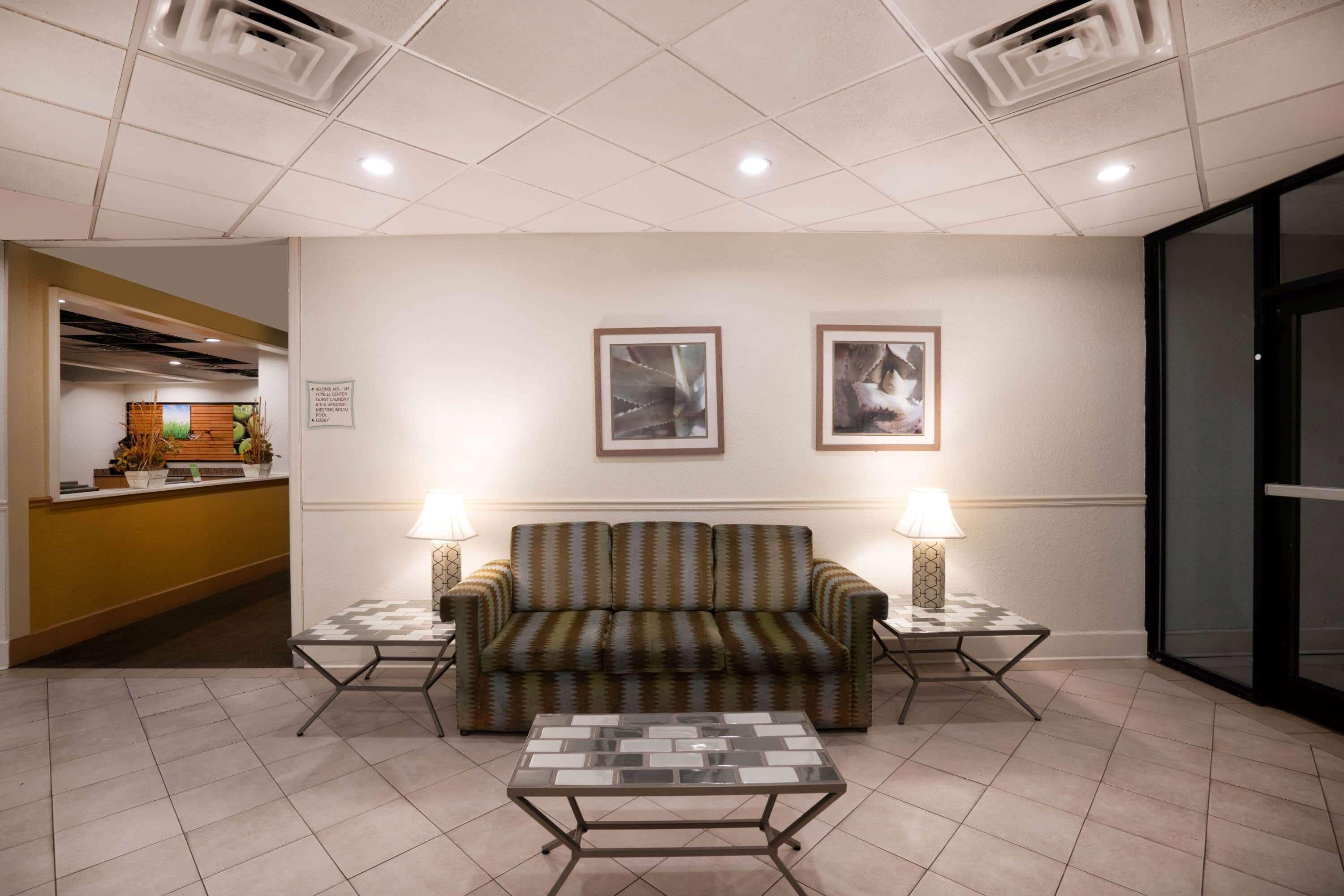 La Quinta By Wyndham Nashville Airport/Opryland Bagian luar foto